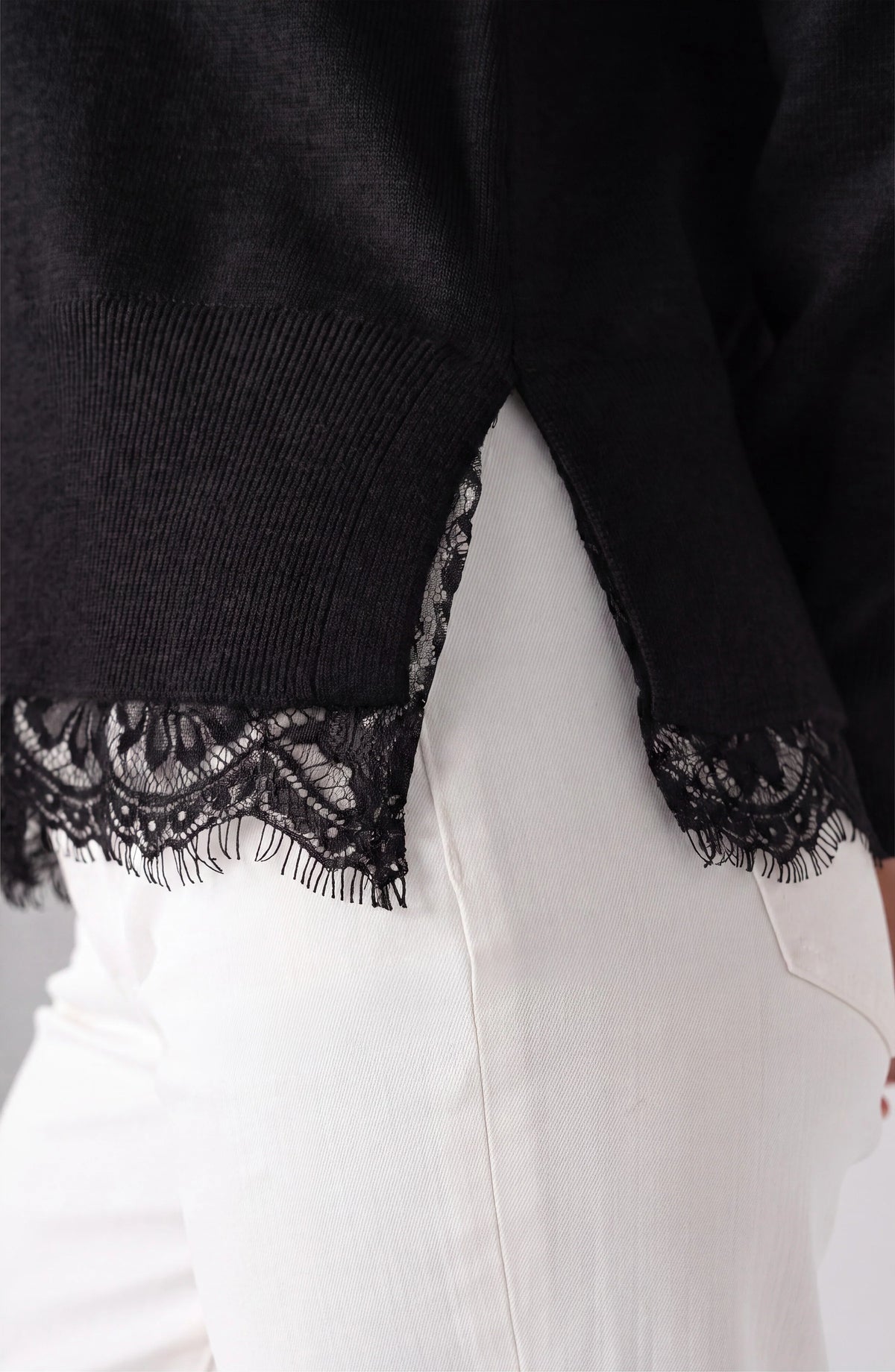 Liverpool V-Neck Long Sleeve Sweater W/ Lace