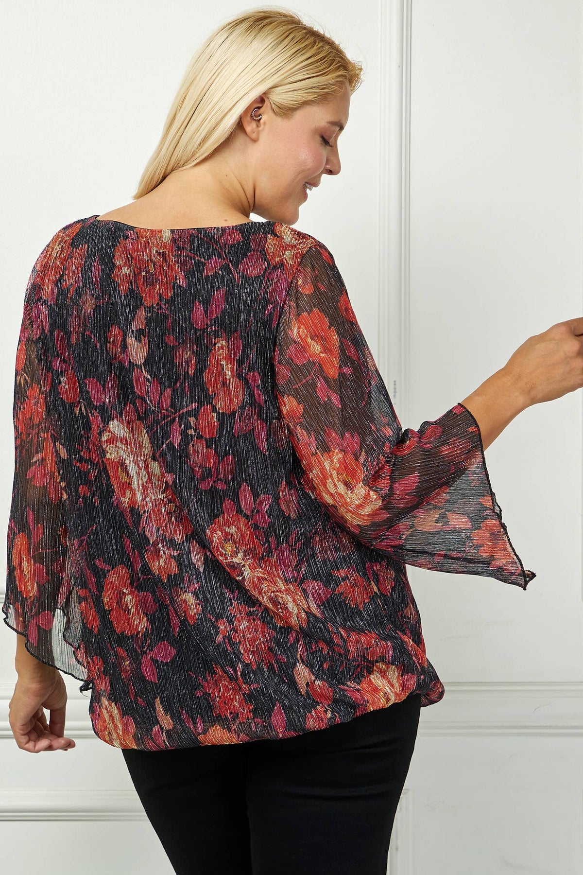 Sparkling Pleated Bubble Hem Top (Plus Size)