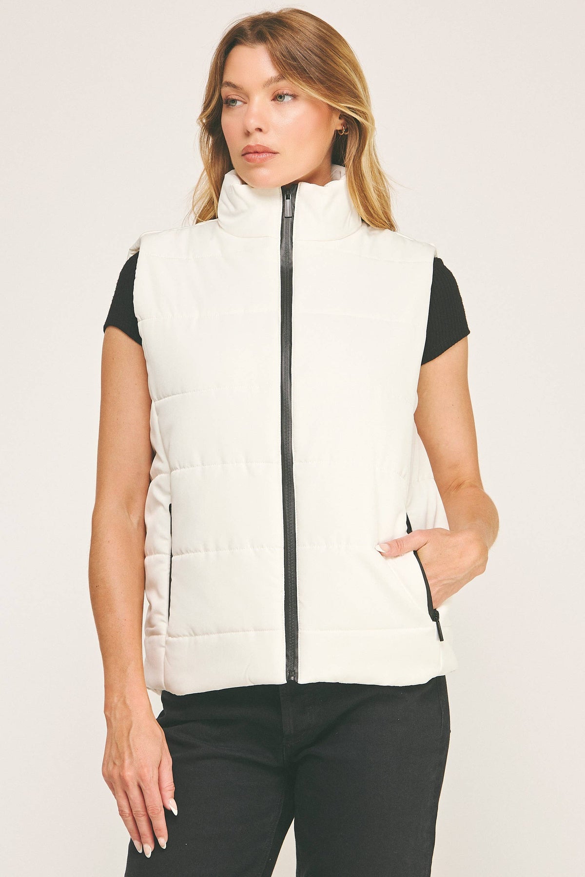 Contrast Zip Cropped Puffer Vest (variety of colors)