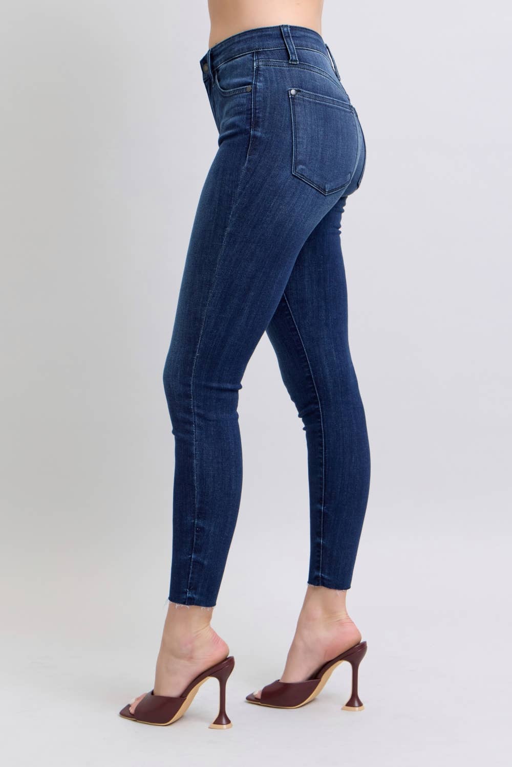 Judy Blue Skinny w Raw Hem (28" inseam)
