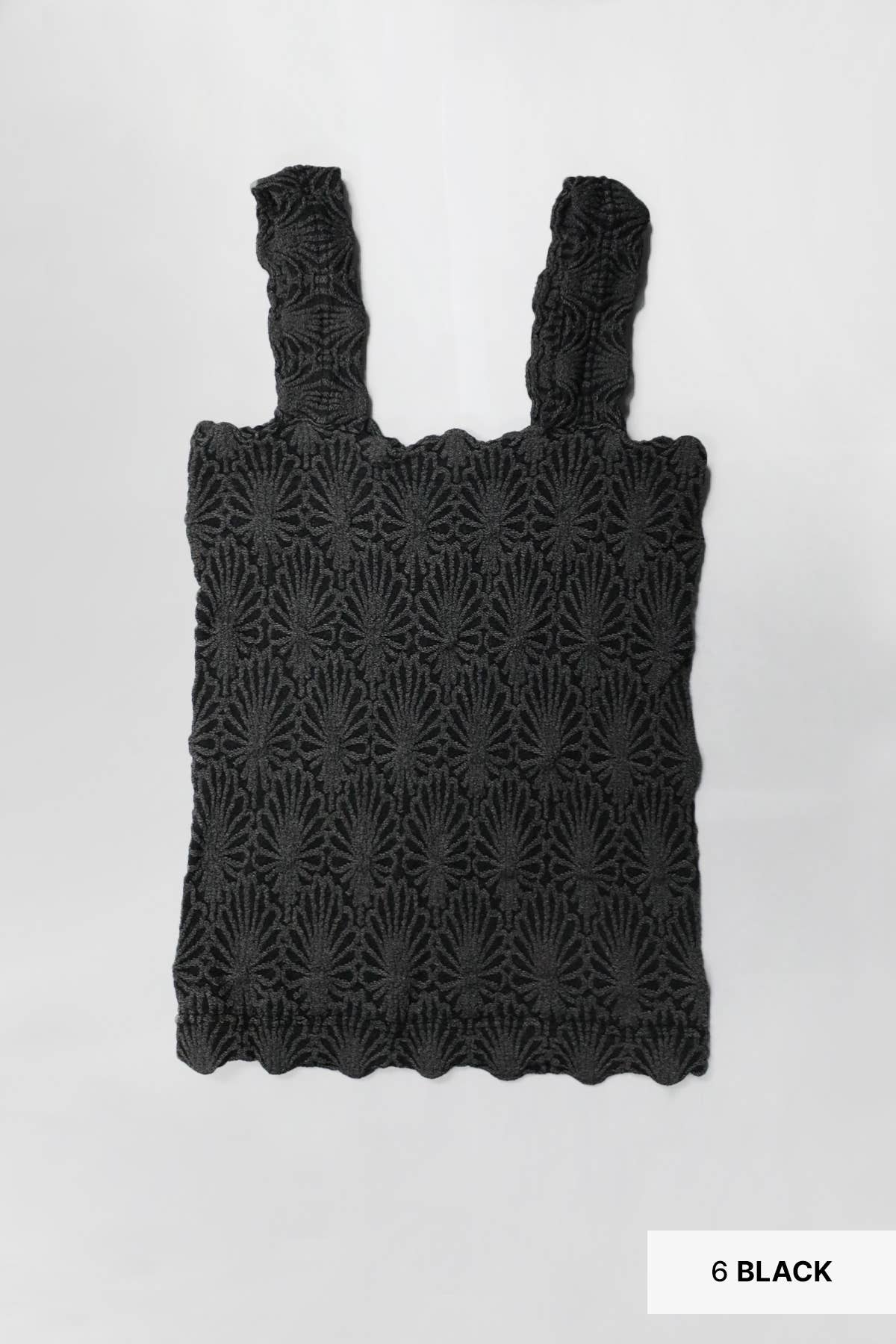 Lace Textured Square Top (Black & White)