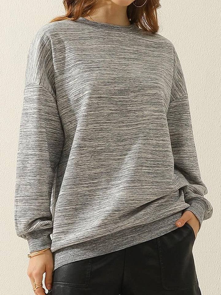 Round Neck Long Sleeve Sweatshirt