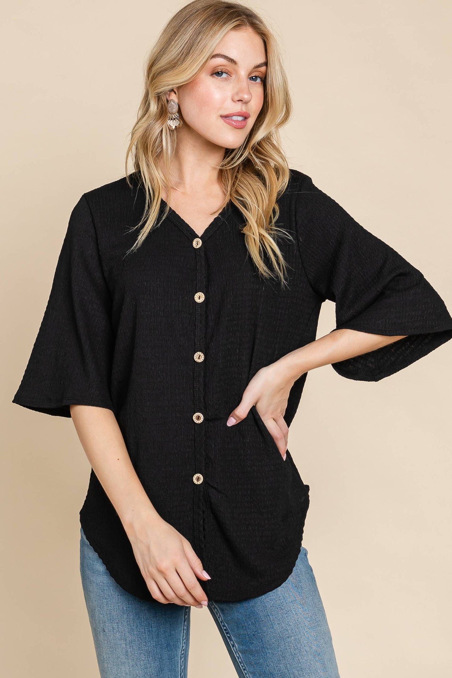 Crinkled Knit Button Up Top