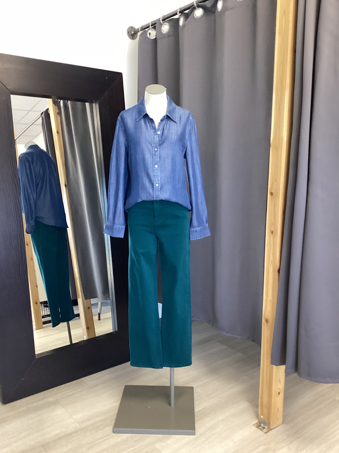 Liverpool Long Rolled Sleeve Woven Shirt (Crenshaw)