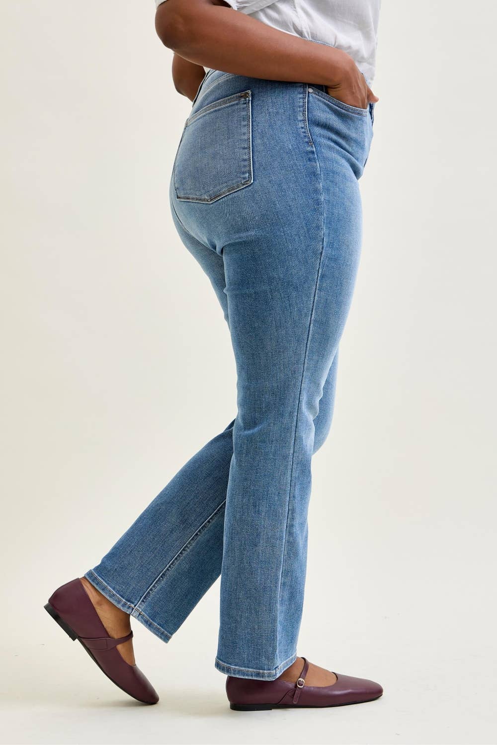 Judy Blue High Waisted Classic Contrast Wash Bootcut Plus Size (32" Inseam)