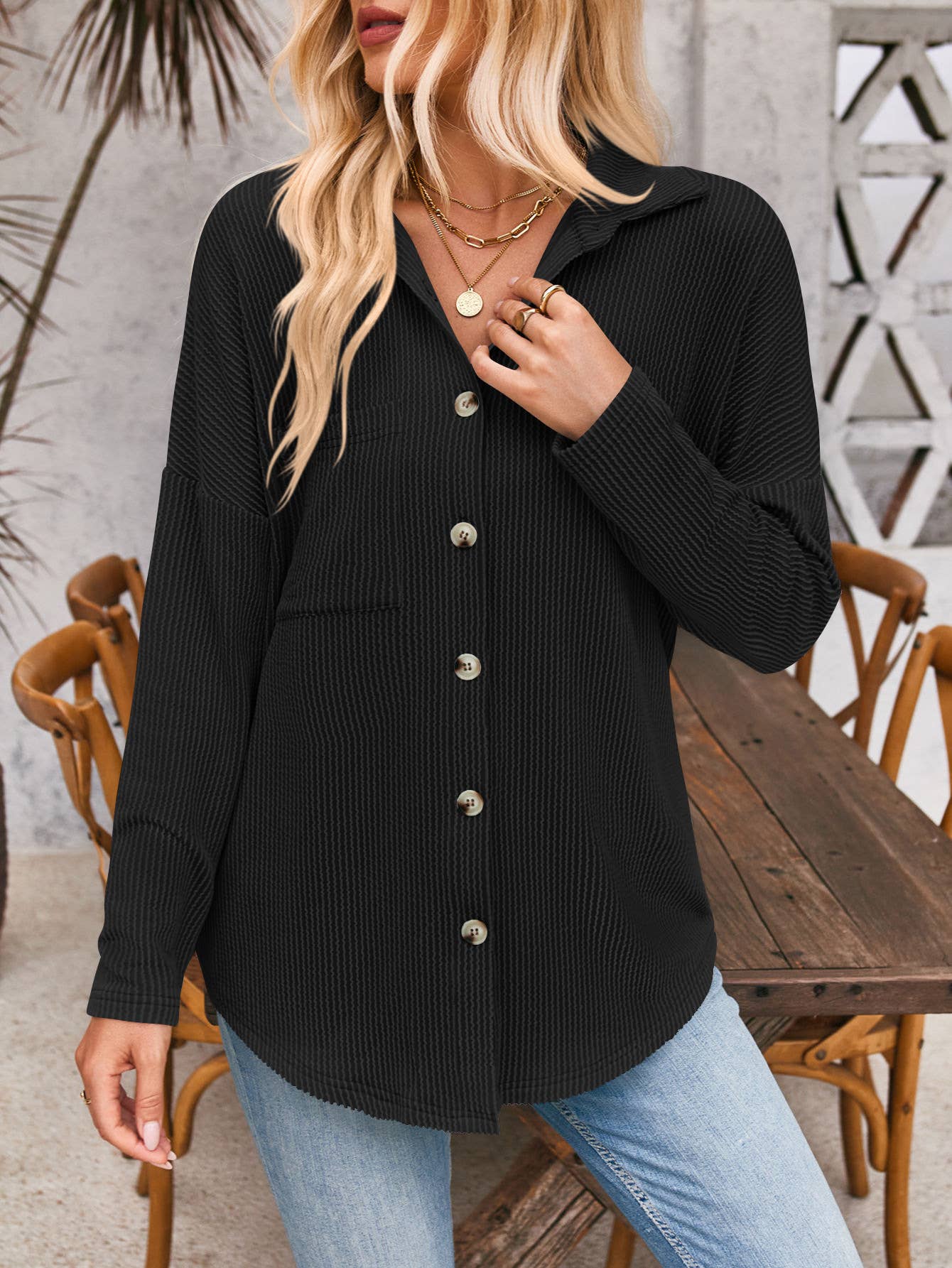 Casual Textured Button-Pocket Long-Sleeved Shirt