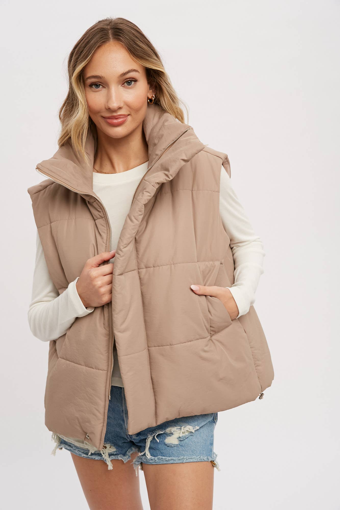 Oversized Puffer Vest (Mocha)