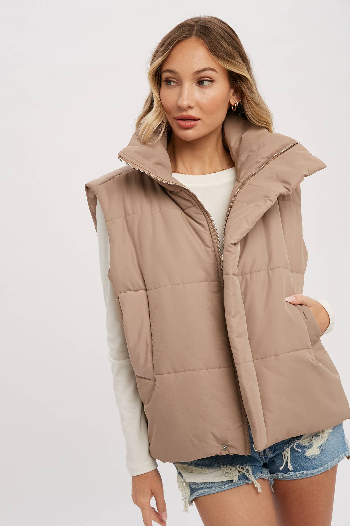 Oversized Puffer Vest (Mocha)