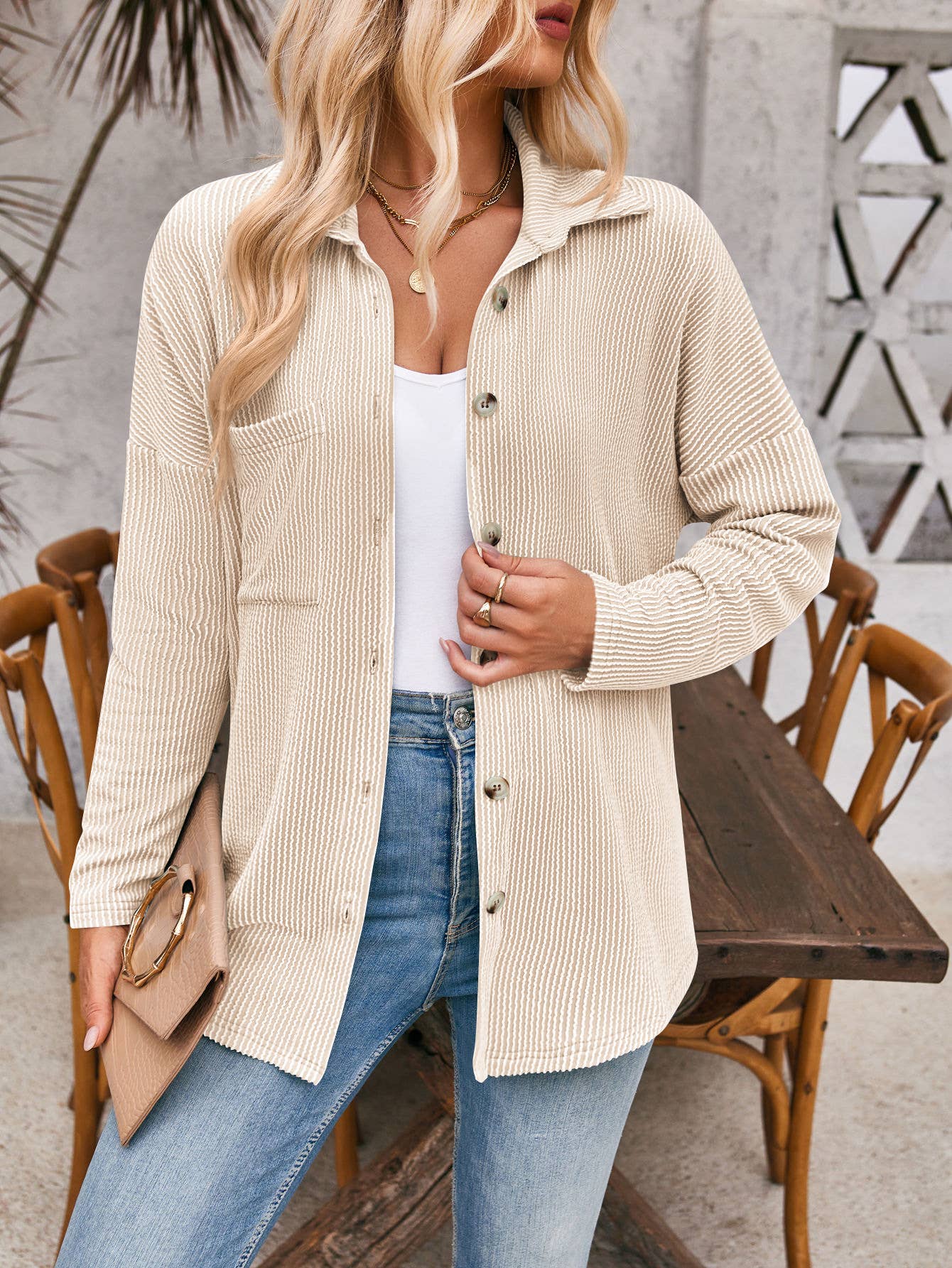 Casual Textured Button-Pocket Long-Sleeved Shirt