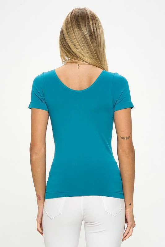 Seamless Reversible V-Neck Short Sleeve Top