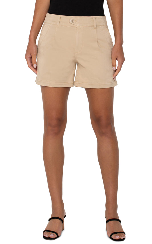 Liverpool Pleated Trouser Short (5" inseam) (Cappuccino)