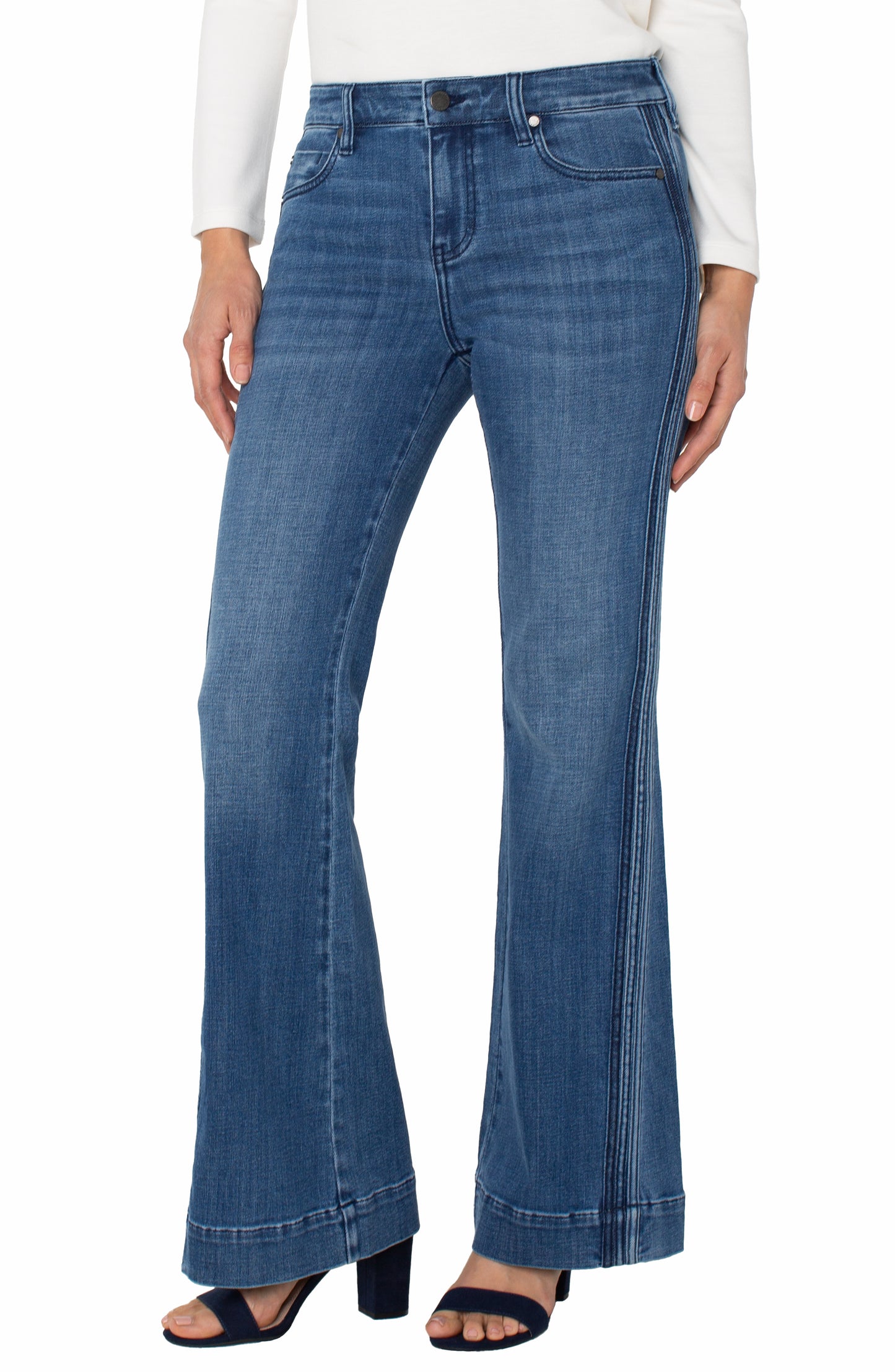 Liverpool Hannah Crop Flare with Self Trim (32" inseam) (Canyon Road)