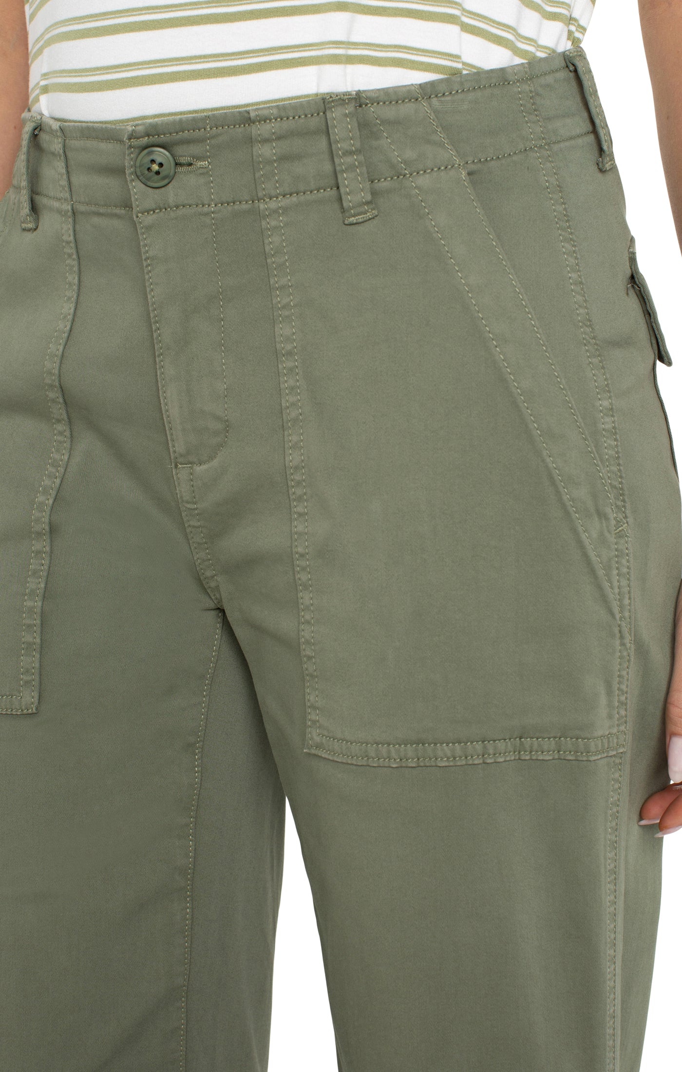 Liverpool Cargo Crop Wide Leg 26" Inseam (Martini Olive)