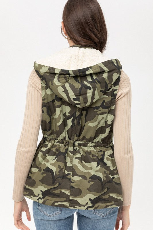 Camo Hooded Utility Vest