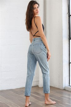 Ripped distressed high waisted boyfriend jeans