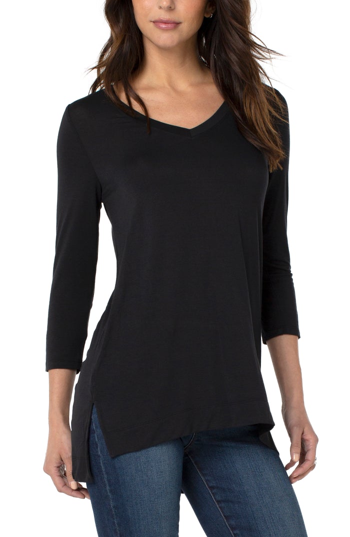 Liverpool V-Neck 3/4 Sleeve Knit Top